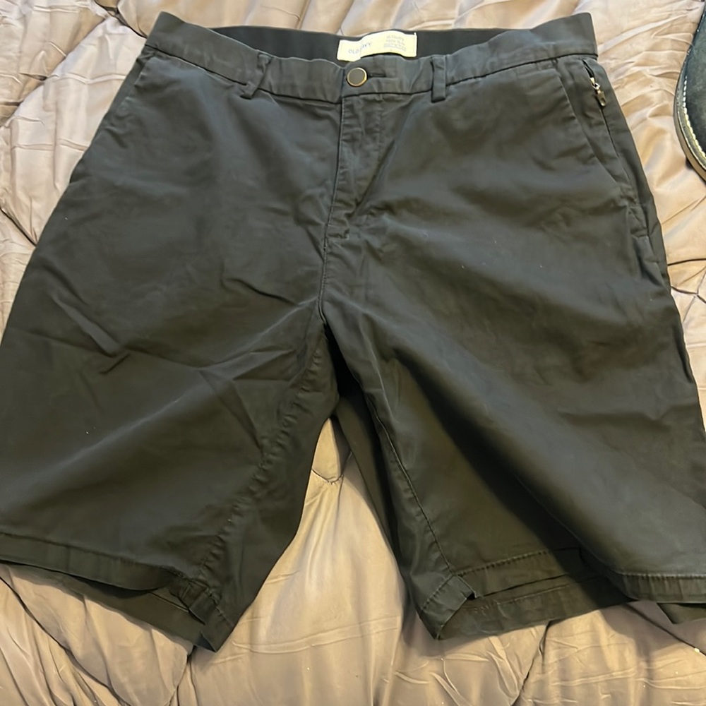 Black old navy shorts